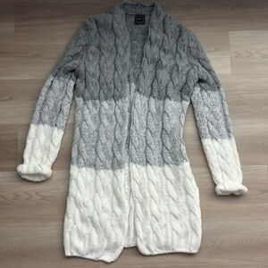 Numinou Gray White Ombre Cable Knit Long Cardigan Sweater